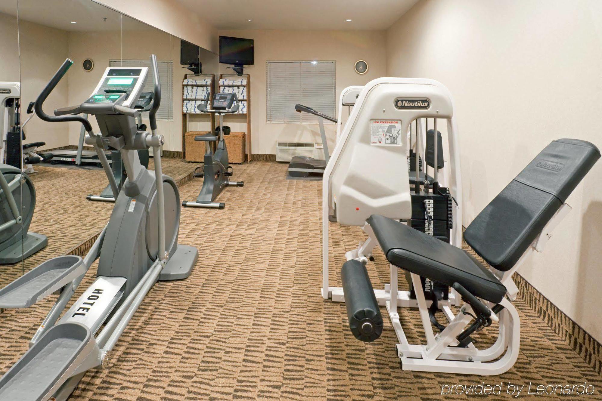 Holiday Inn Express Hotel & Suites Eagle Pass By Ihg Facilities photo